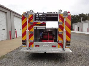 Waskom, TX, Midi-Pumper, Rear View, Doors Open